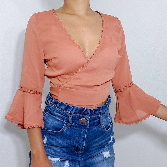 kaecy Tops - LAST 2 ➖ Bell 3/4 Sleeved Wrap Cropped Top